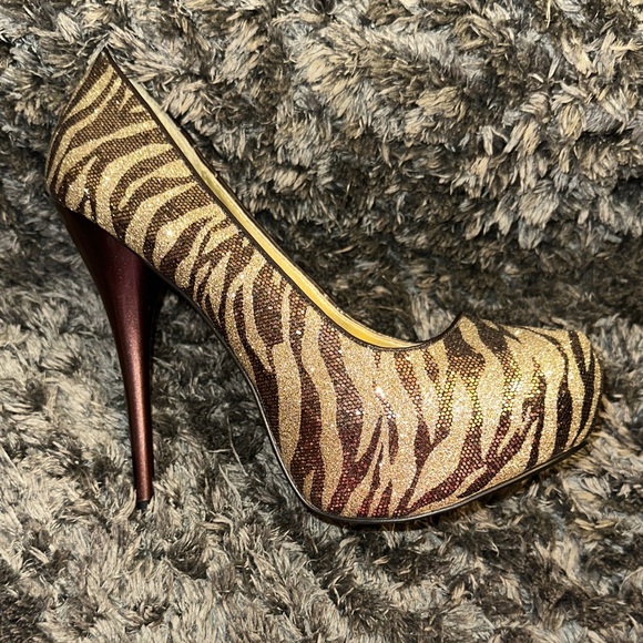 Charlotte Russe Metallic Zebra Print Heels - Picture 2 of 4